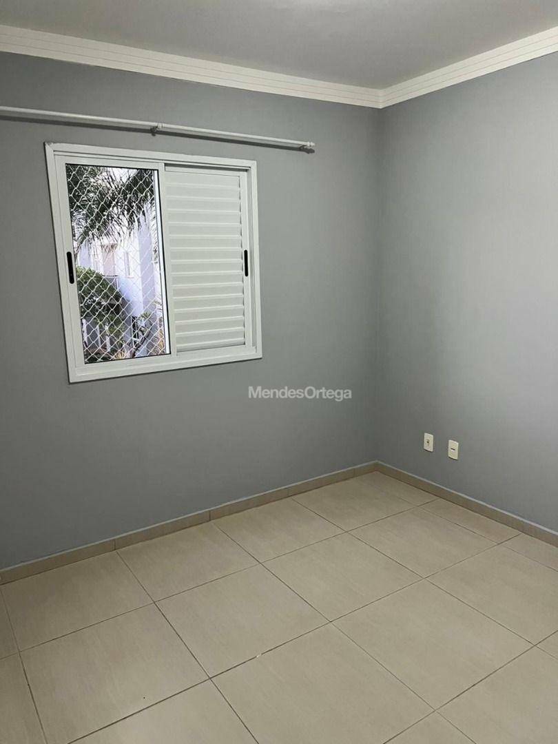 Apartamento para alugar com 3 quartos, 72m² - Foto 14