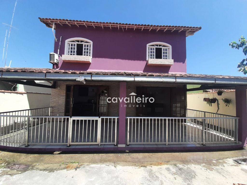 Casa à venda com 3 quartos, 240m² - Foto 2