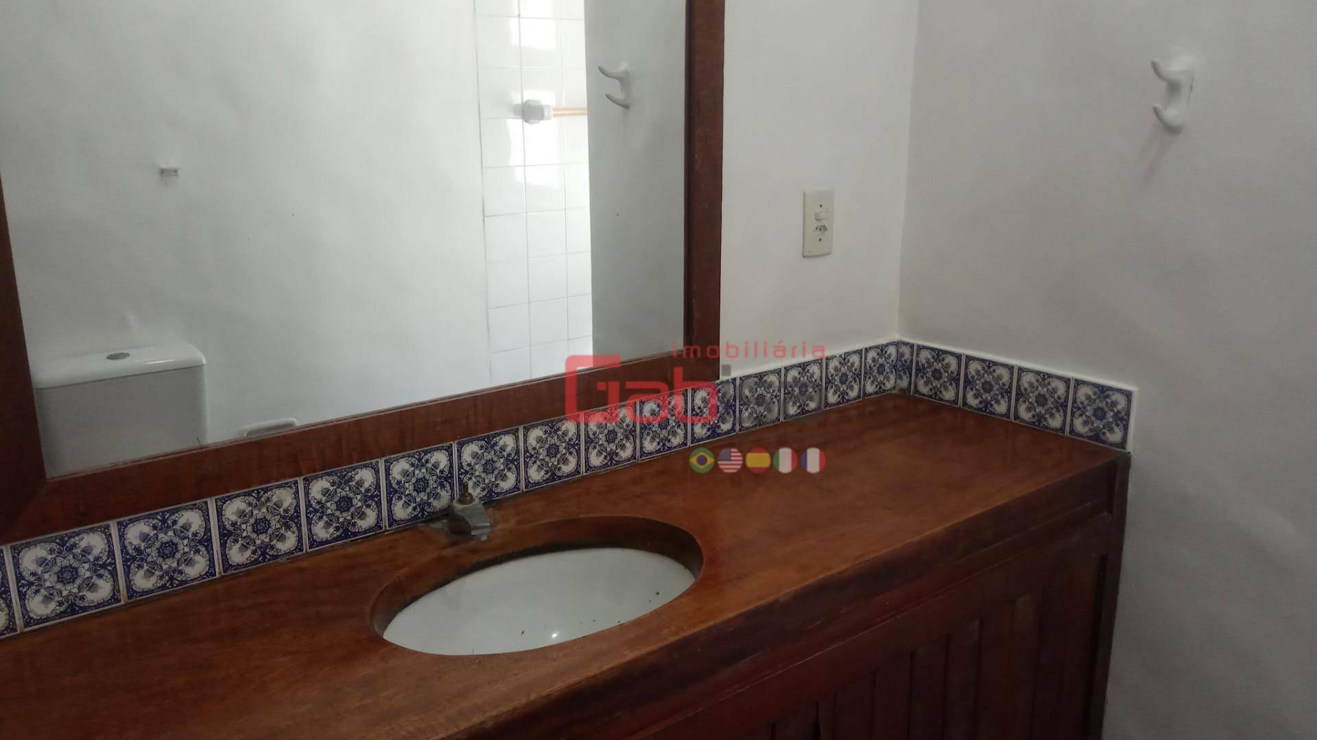 Casa à venda com 4 quartos, 250m² - Foto 16