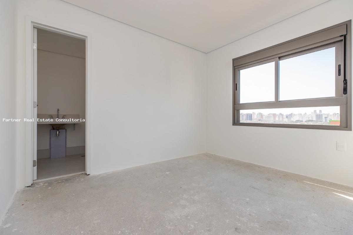 Apartamento à venda com 4 quartos, 232m² - Foto 6