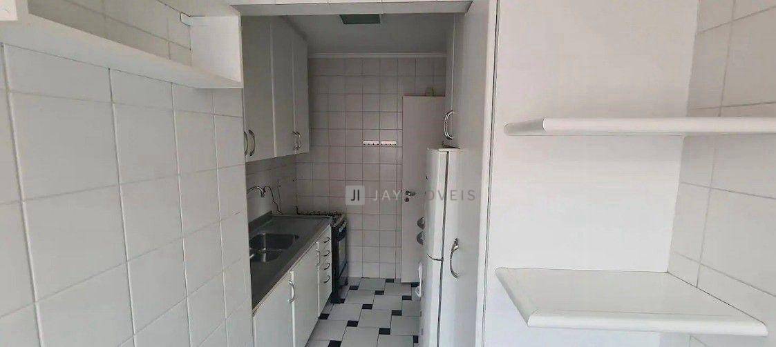 Apartamento à venda com 1 quarto, 82m² - Foto 13