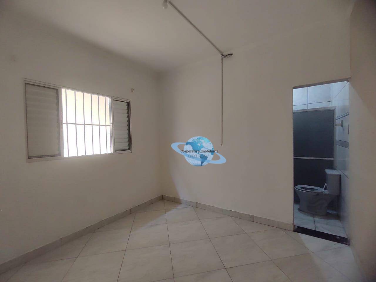 Casa para alugar com 2 quartos, 125m² - Foto 19