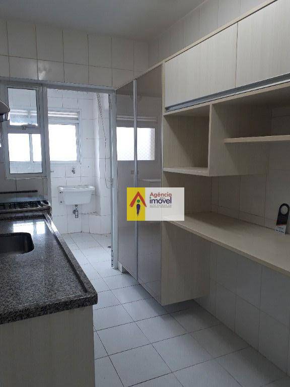 Apartamento à venda com 3 quartos, 86m² - Foto 7