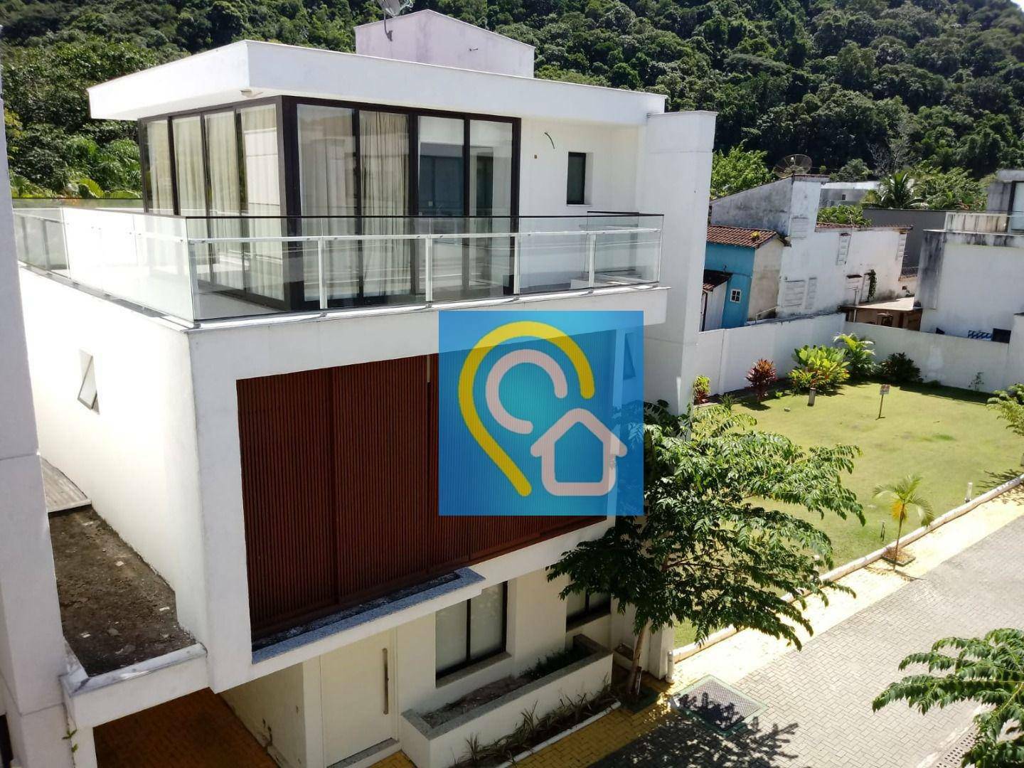 Casa de Condomínio à venda com 5 quartos, 176m² - Foto 1