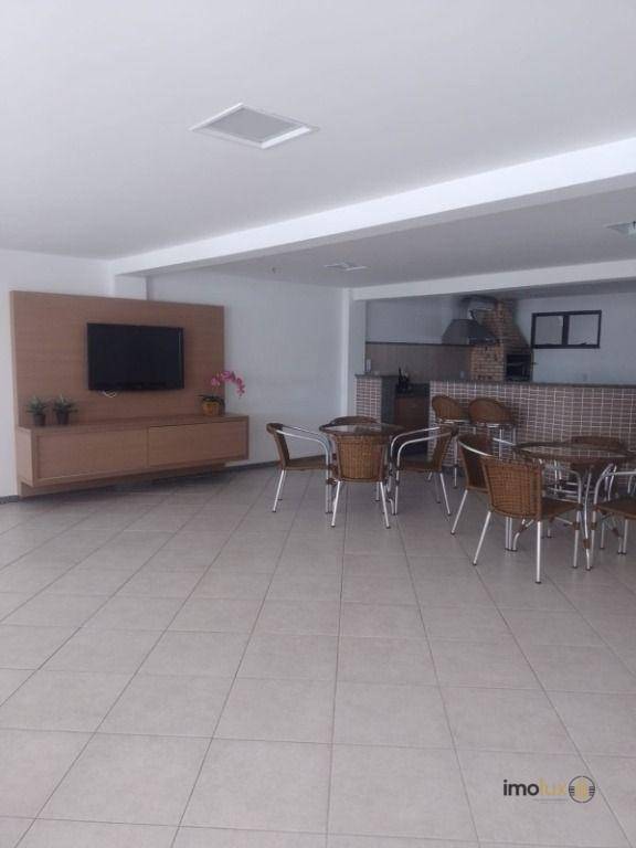 Apartamento à venda com 2 quartos, 90m² - Foto 12