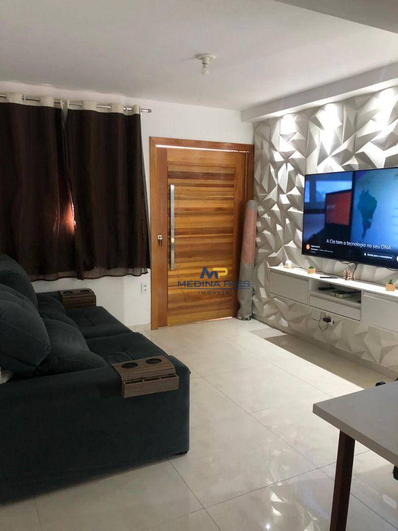 Casa à venda com 2 quartos, 78M2 - Foto 1