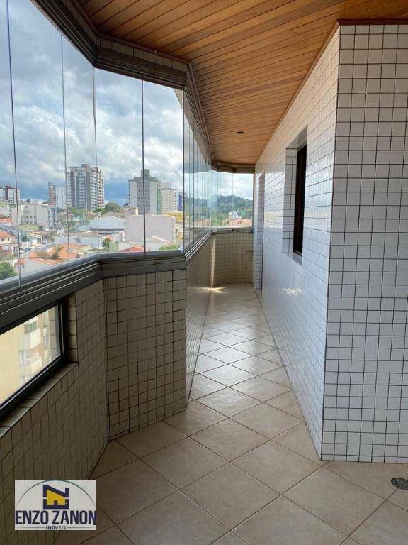 Apartamento à venda com 3 quartos, 123m² - Foto 25