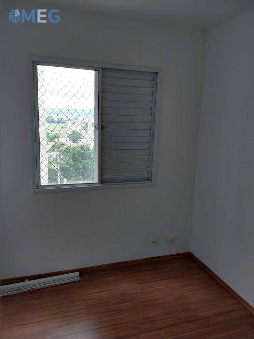 Apartamento para alugar com 2 quartos, 46m² - Foto 6