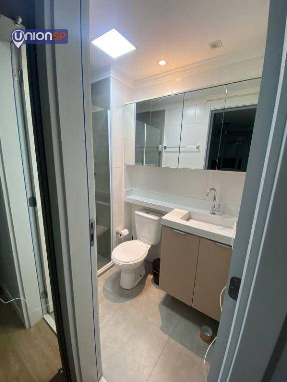 Apartamento à venda com 2 quartos, 67m² - Foto 7