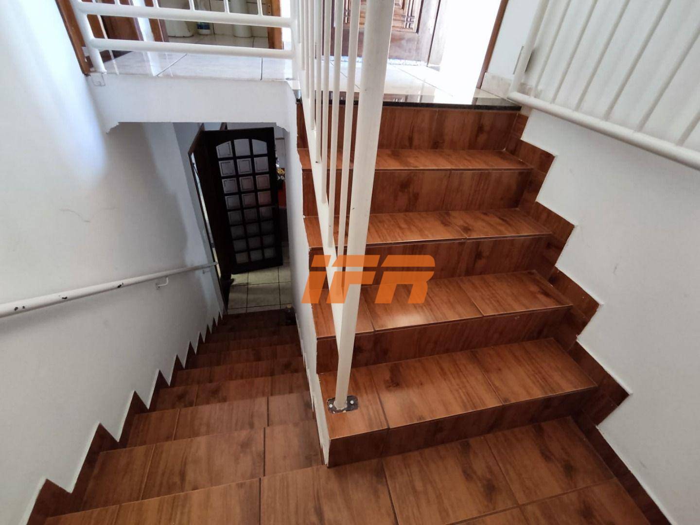 Sobrado à venda com 5 quartos, 269m² - Foto 46