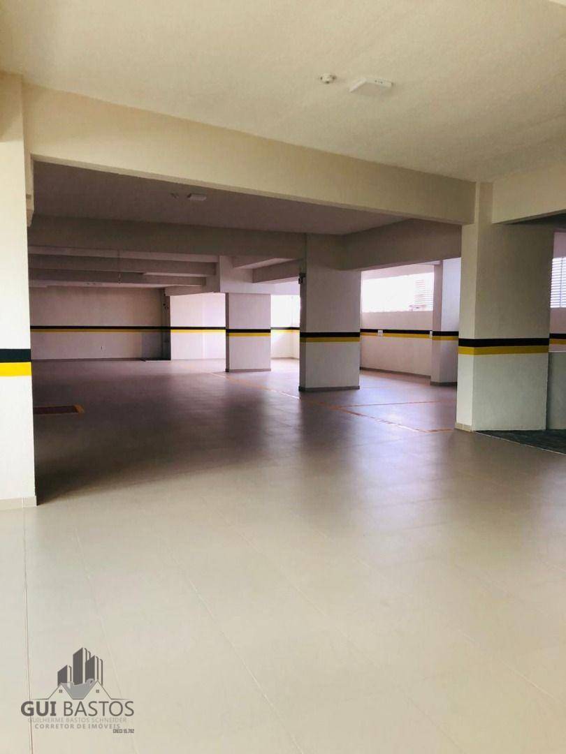 Apartamento à venda com 4 quartos, 165m² - Foto 31