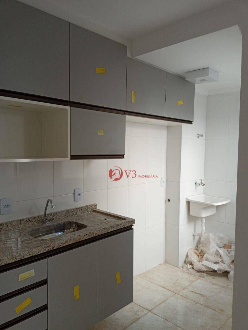 Apartamento para alugar com 2 quartos, 45m² - Foto 3