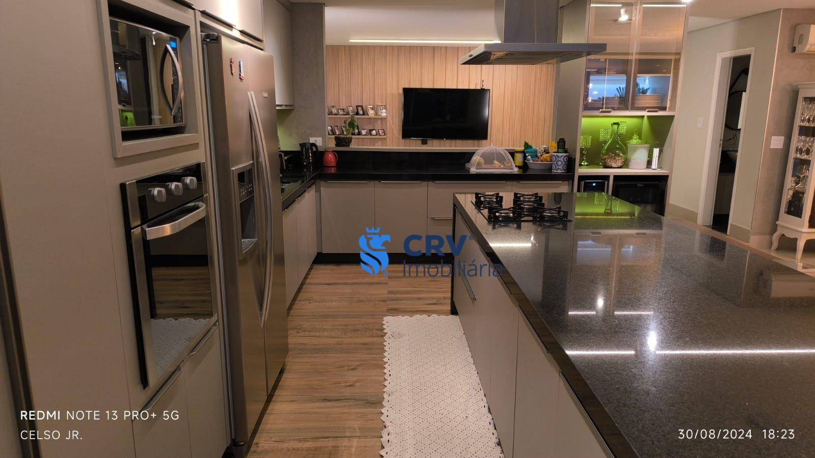 Sobrado à venda com 3 quartos, 349m² - Foto 9