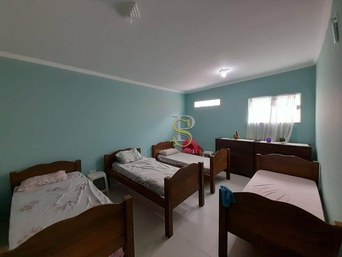 Chácara à venda com 4 quartos, 300m² - Foto 11