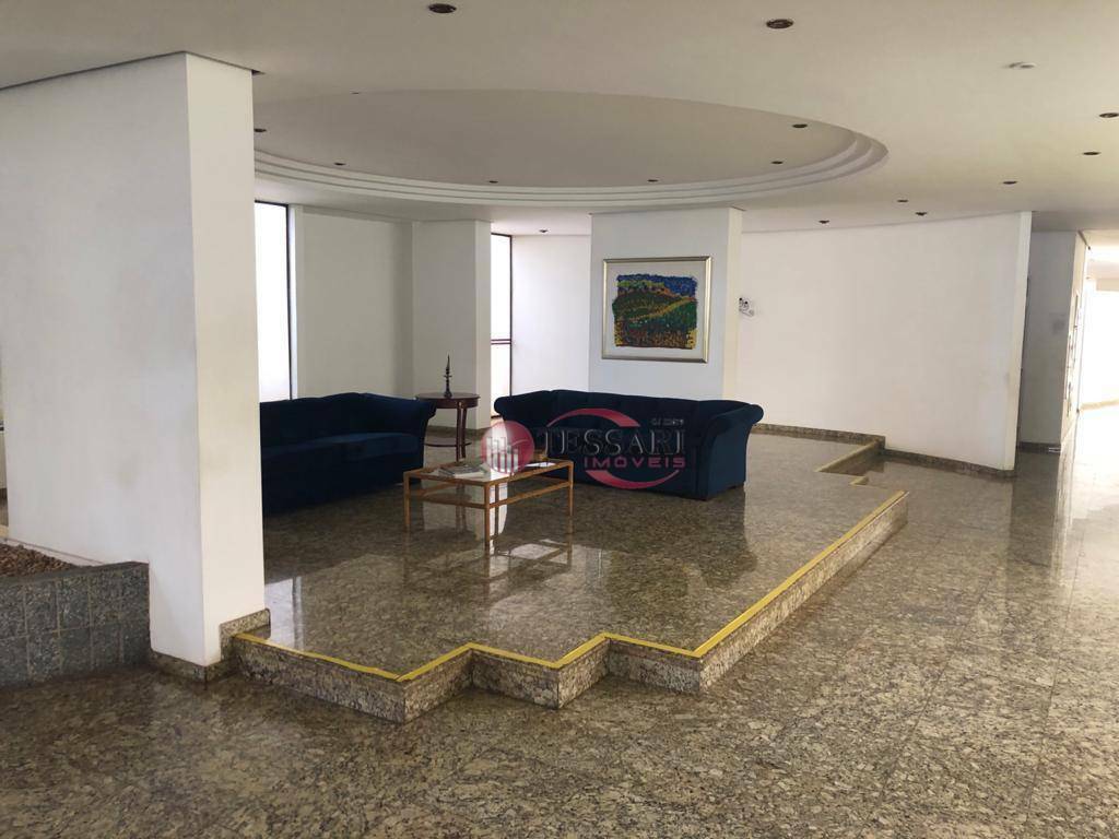 Apartamento à venda e aluguel com 3 quartos, 230m² - Foto 44