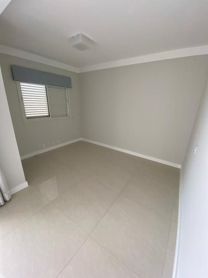 Apartamento à venda com 3 quartos, 135m² - Foto 6