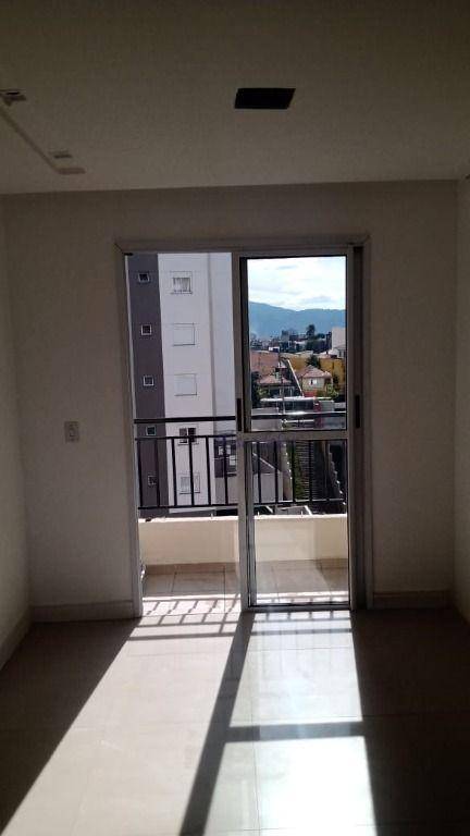 Apartamento à venda com 2 quartos, 49m² - Foto 3