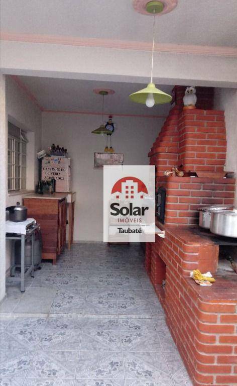 Casa à venda com 4 quartos, 160m² - Foto 4