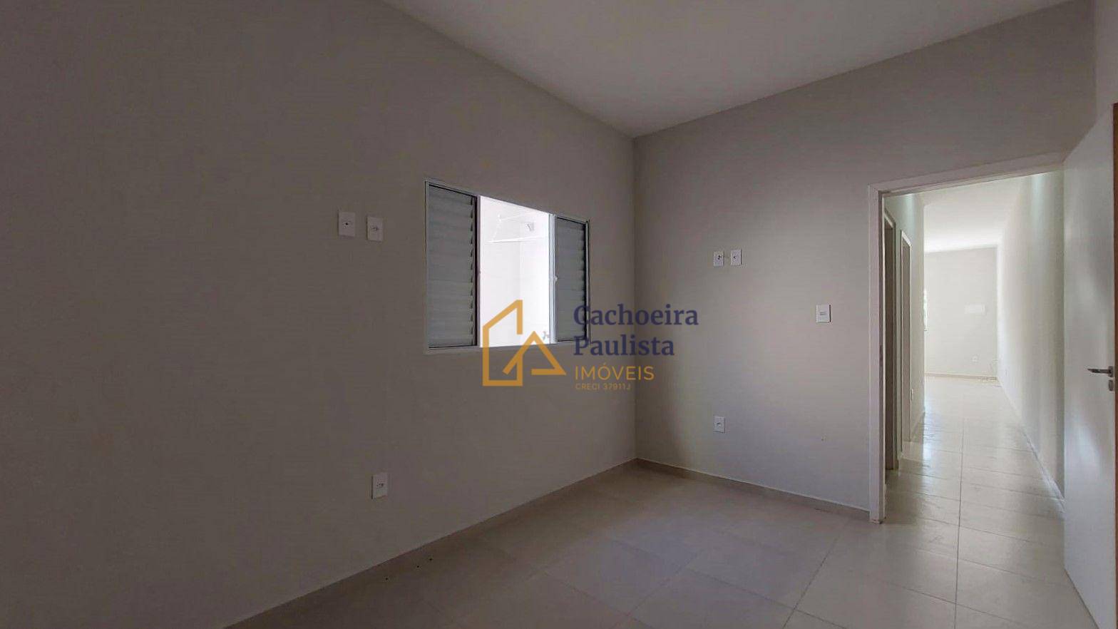 Casa à venda com 2 quartos, 62m² - Foto 14