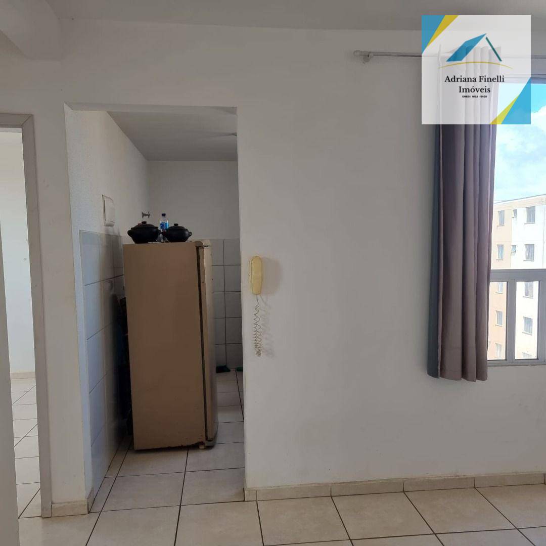 Apartamento à venda com 2 quartos, 45m² - Foto 9