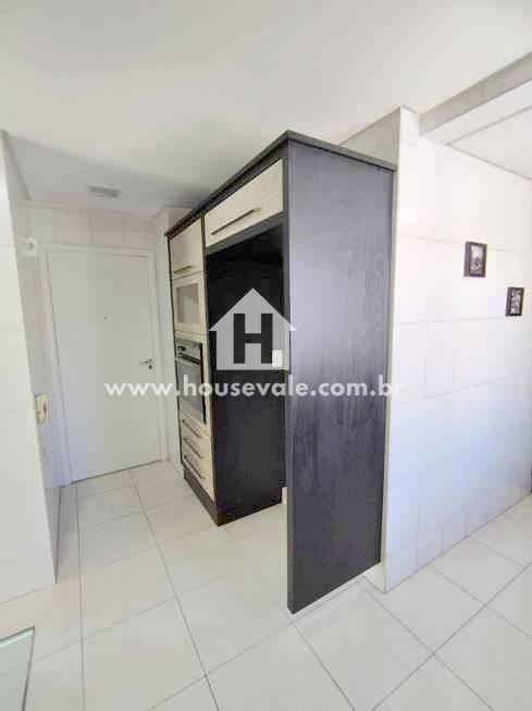 Apartamento à venda com 3 quartos, 129m² - Foto 9