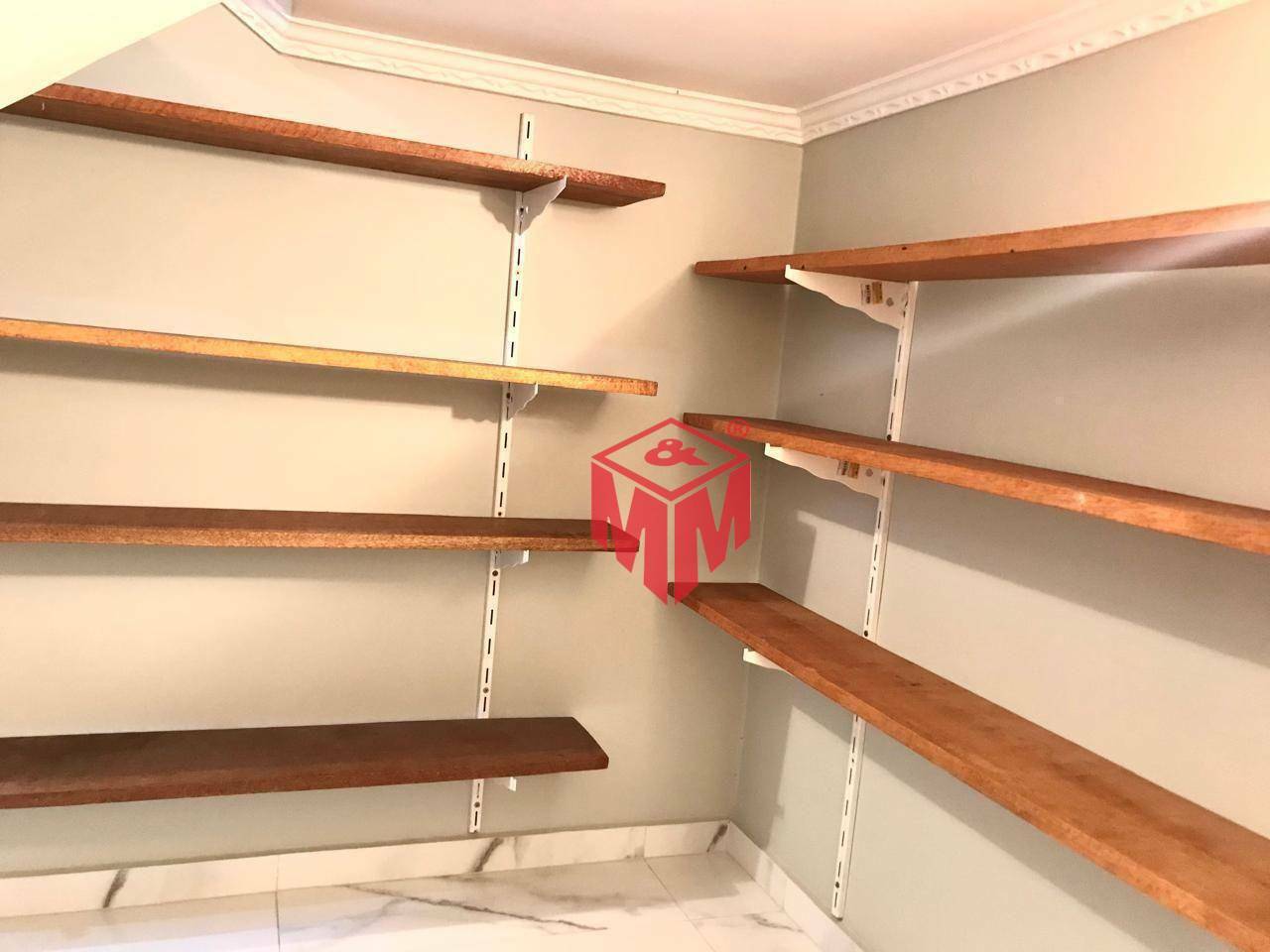 Sobrado à venda com 5 quartos, 258m² - Foto 13