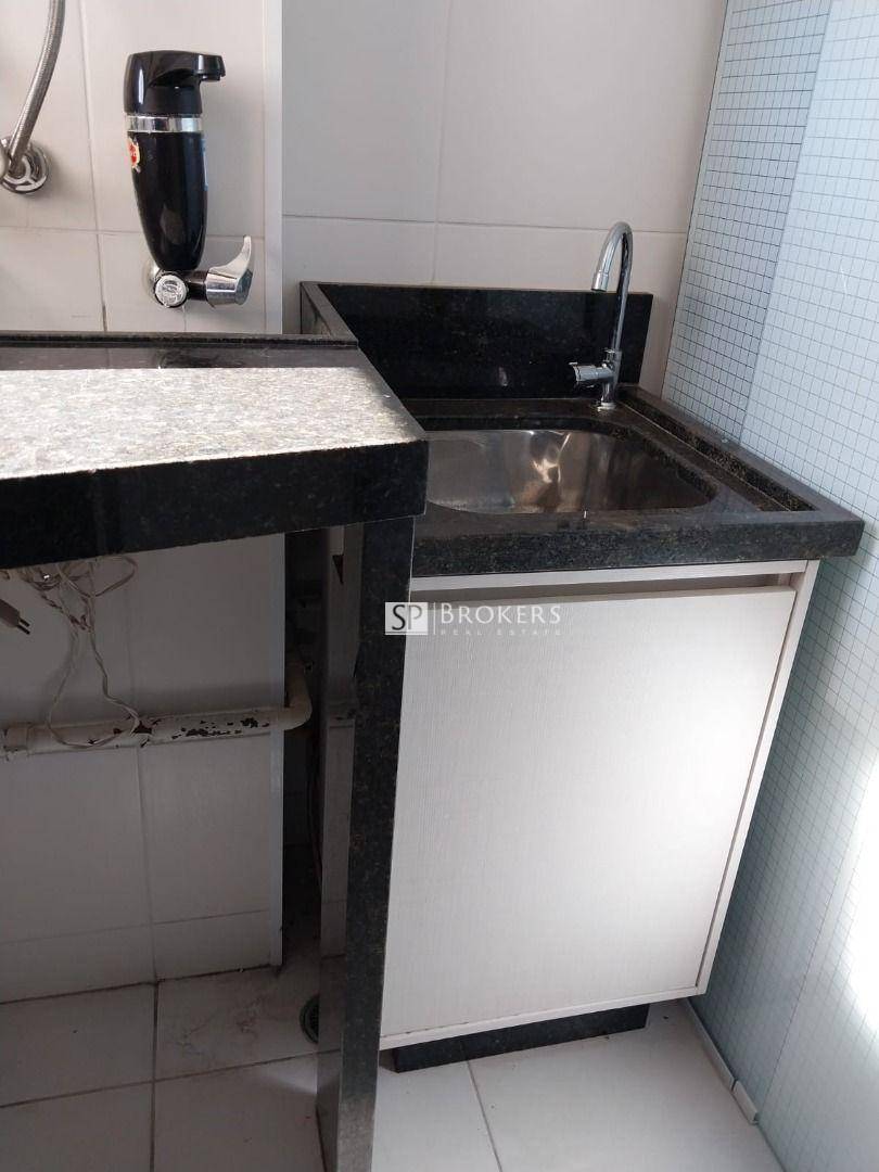 Apartamento à venda e aluguel com 2 quartos, 61m² - Foto 12