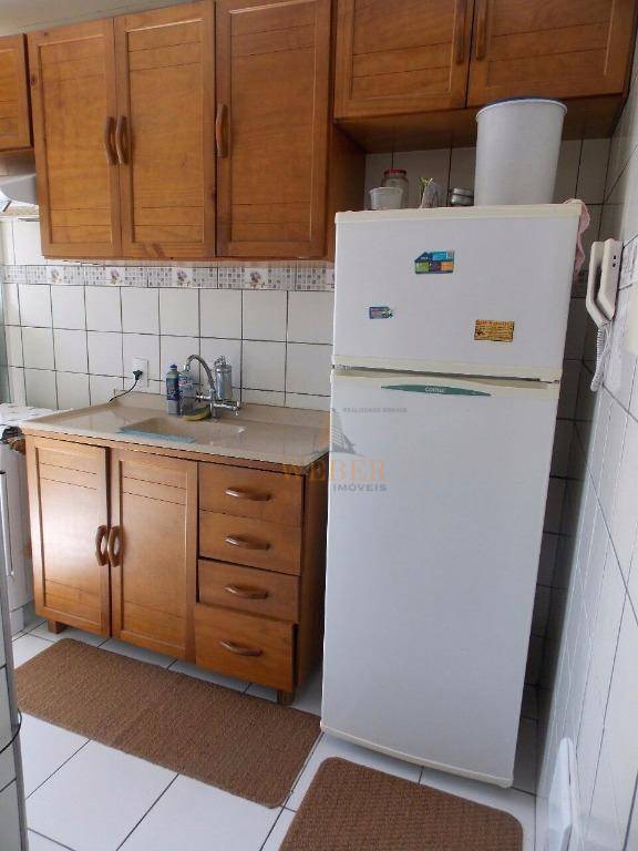 Apartamento à venda com 2 quartos, 50m² - Foto 3