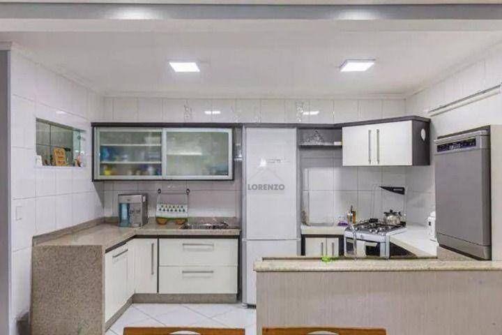 Casa à venda com 2 quartos, 100m² - Foto 2