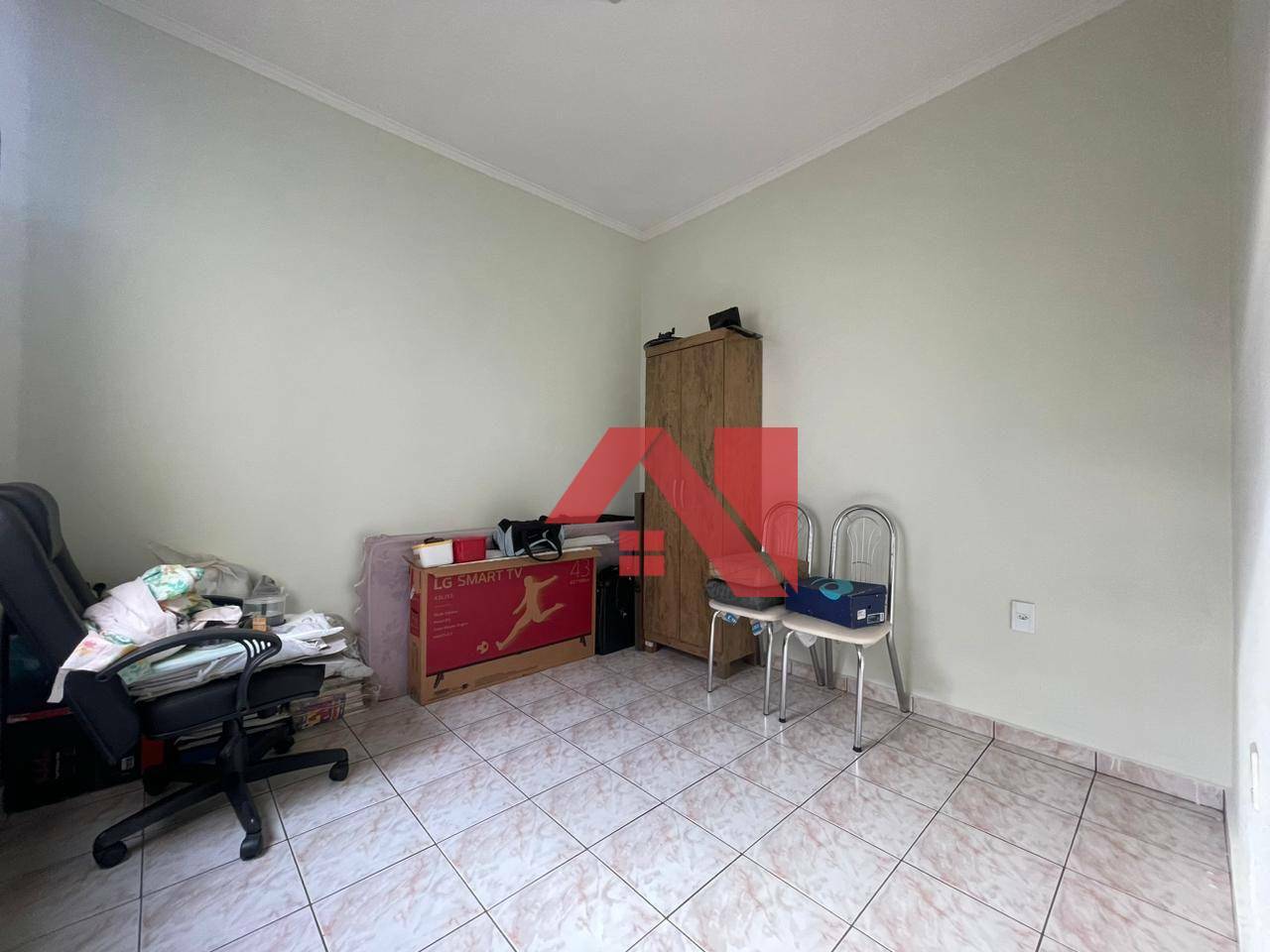 Casa à venda com 4 quartos, 200m² - Foto 6