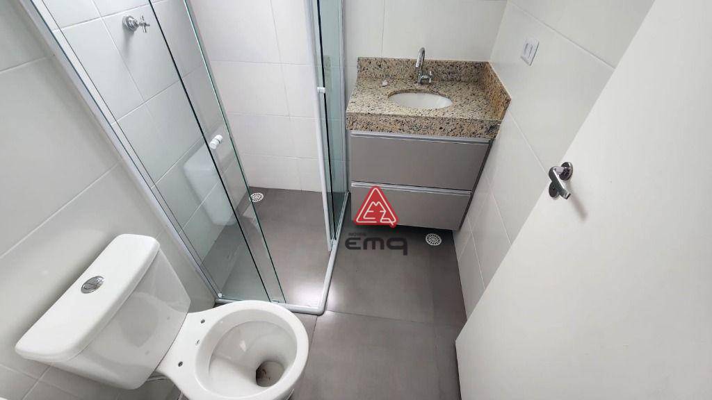 Apartamento à venda com 2 quartos, 37m² - Foto 16