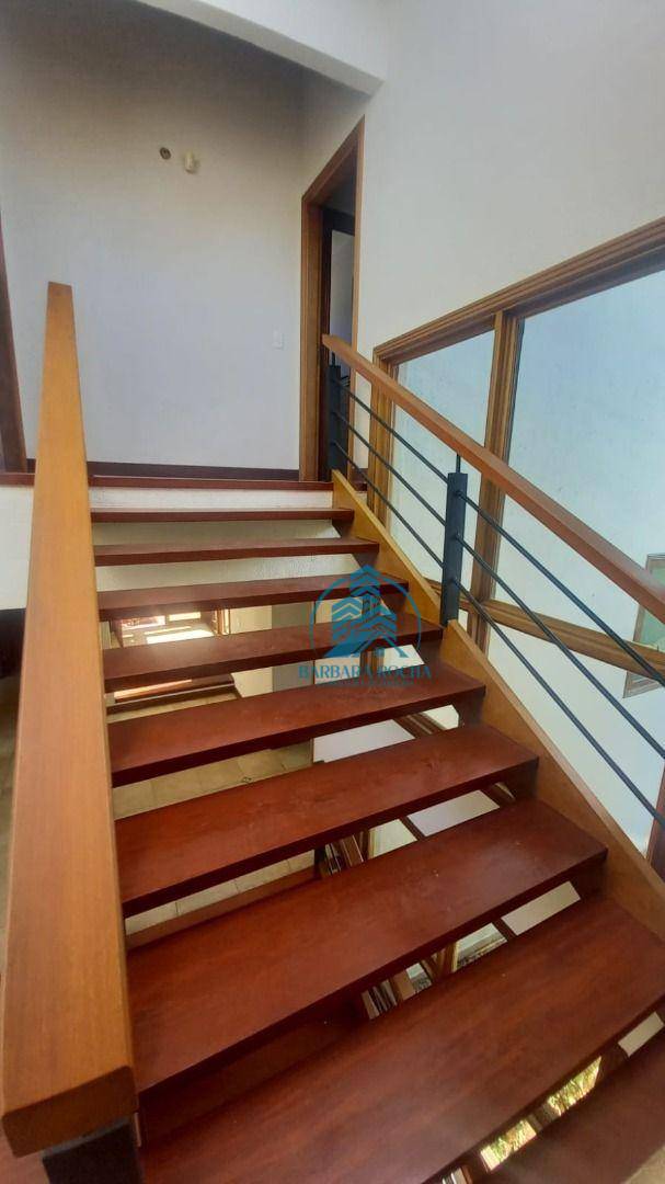 Casa à venda e aluguel com 3 quartos, 290m² - Foto 18