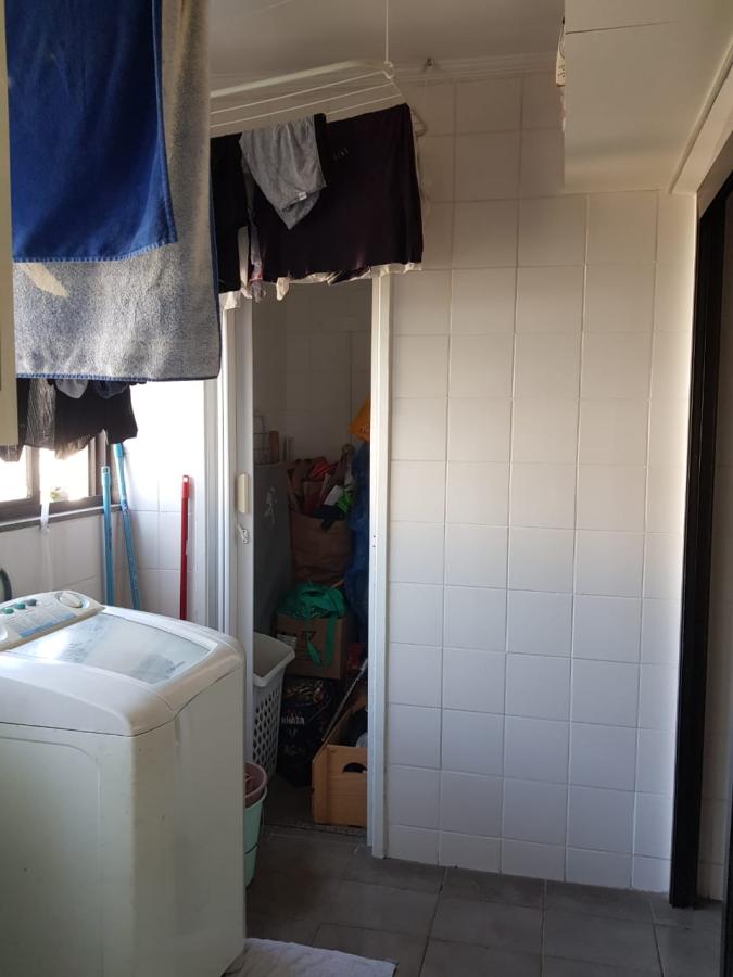 Apartamento à venda com 2 quartos, 72m² - Foto 7