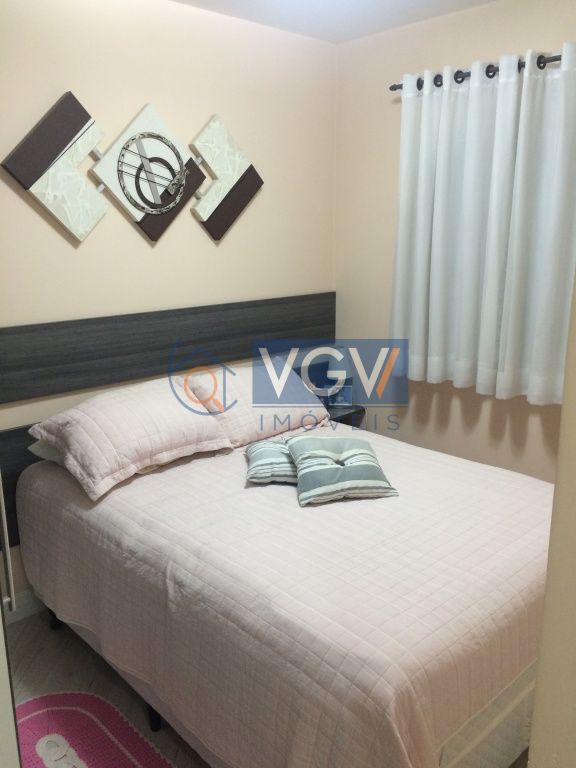 Apartamento à venda com 2 quartos, 55m² - Foto 15