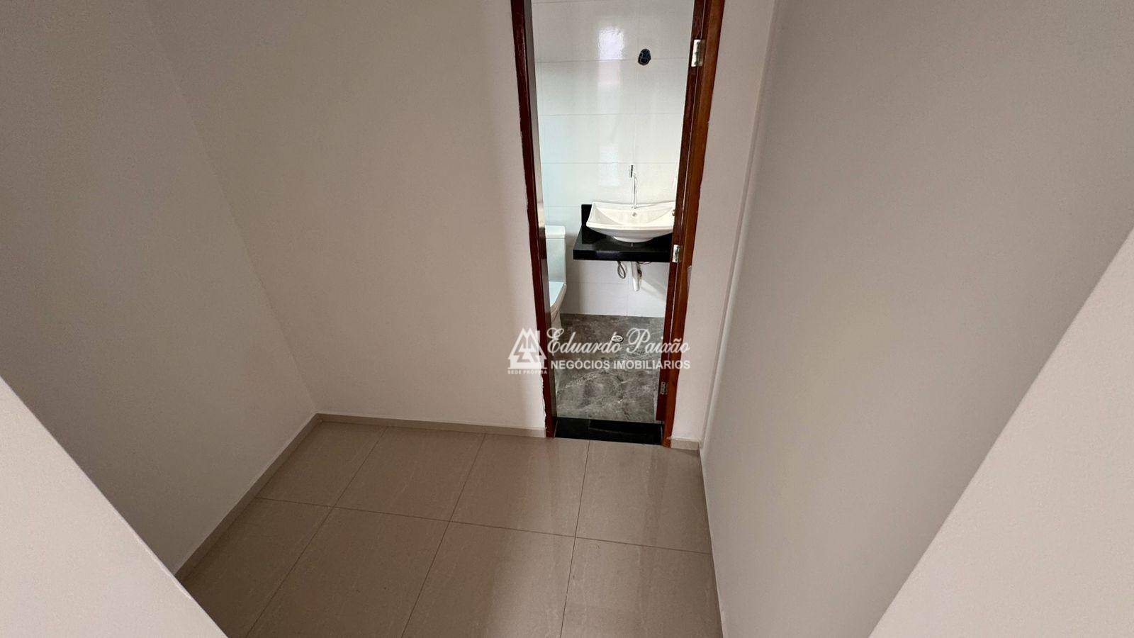 Sobrado à venda e aluguel com 3 quartos, 170m² - Foto 23