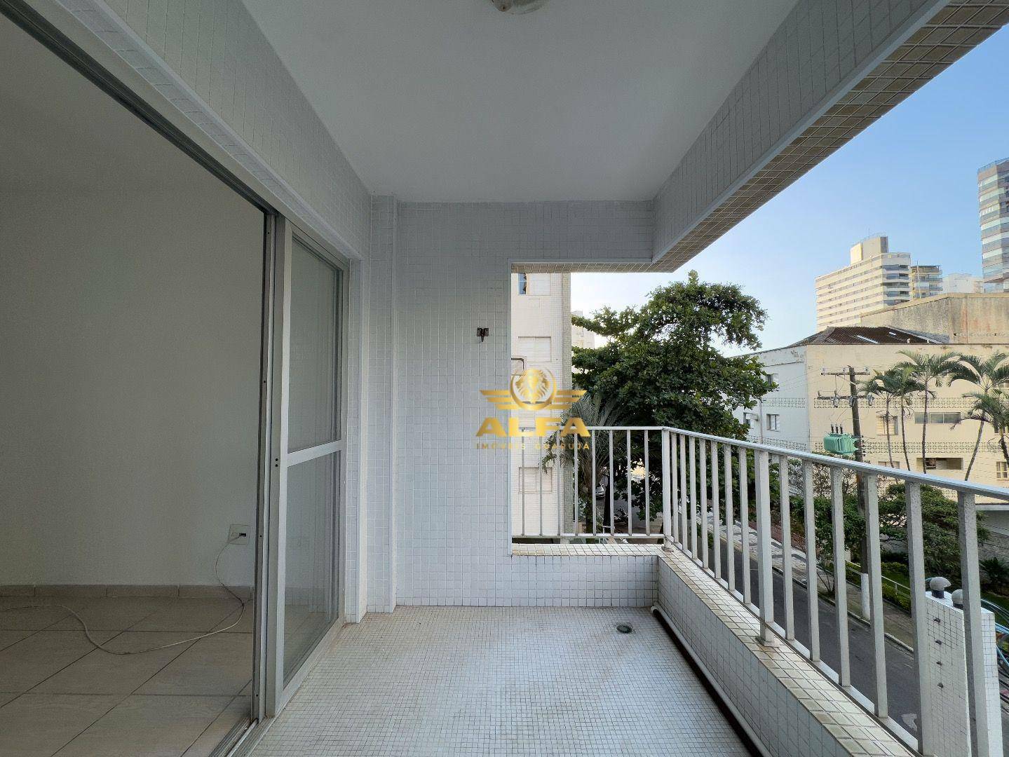 Apartamento à venda com 2 quartos, 84m² - Foto 2