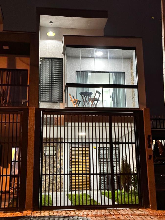 Sobrado à venda com 2 quartos, 105m² - Foto 1