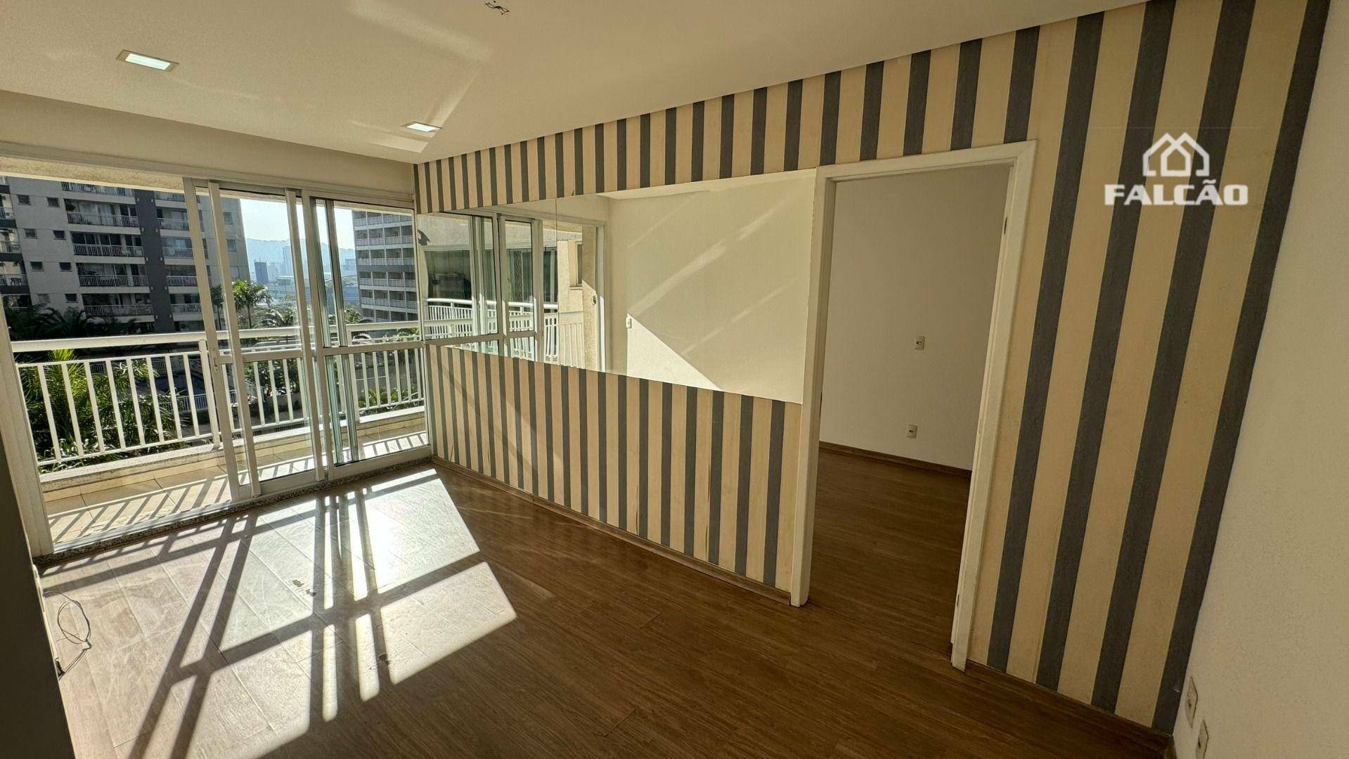 Apartamento à venda com 1 quarto, 50m² - Foto 3