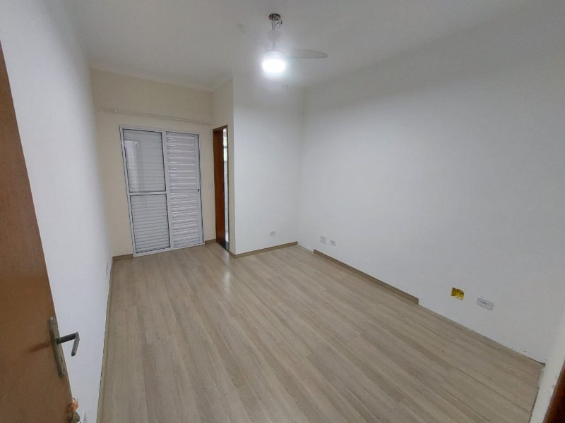 Sobrado à venda com 3 quartos, 120m² - Foto 11