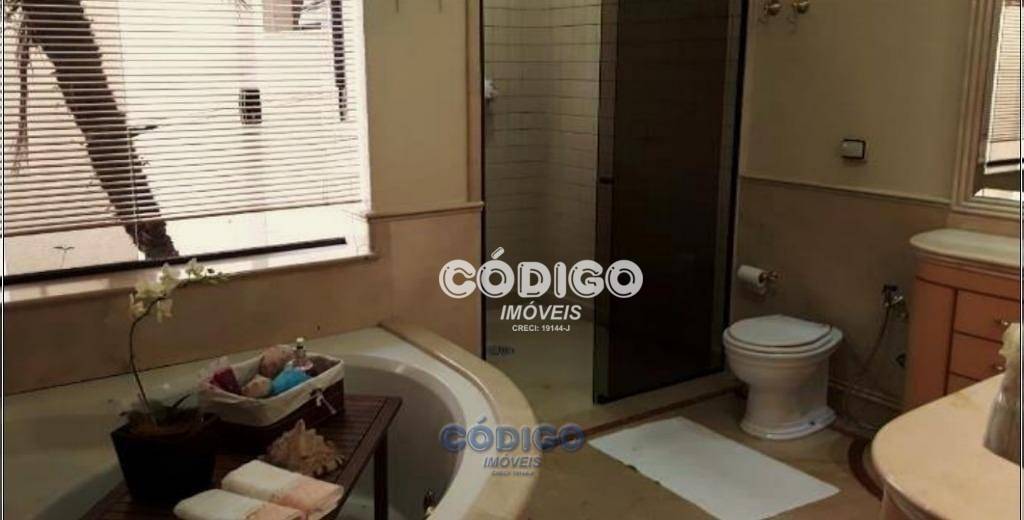 Sobrado à venda com 6 quartos, 360m² - Foto 16