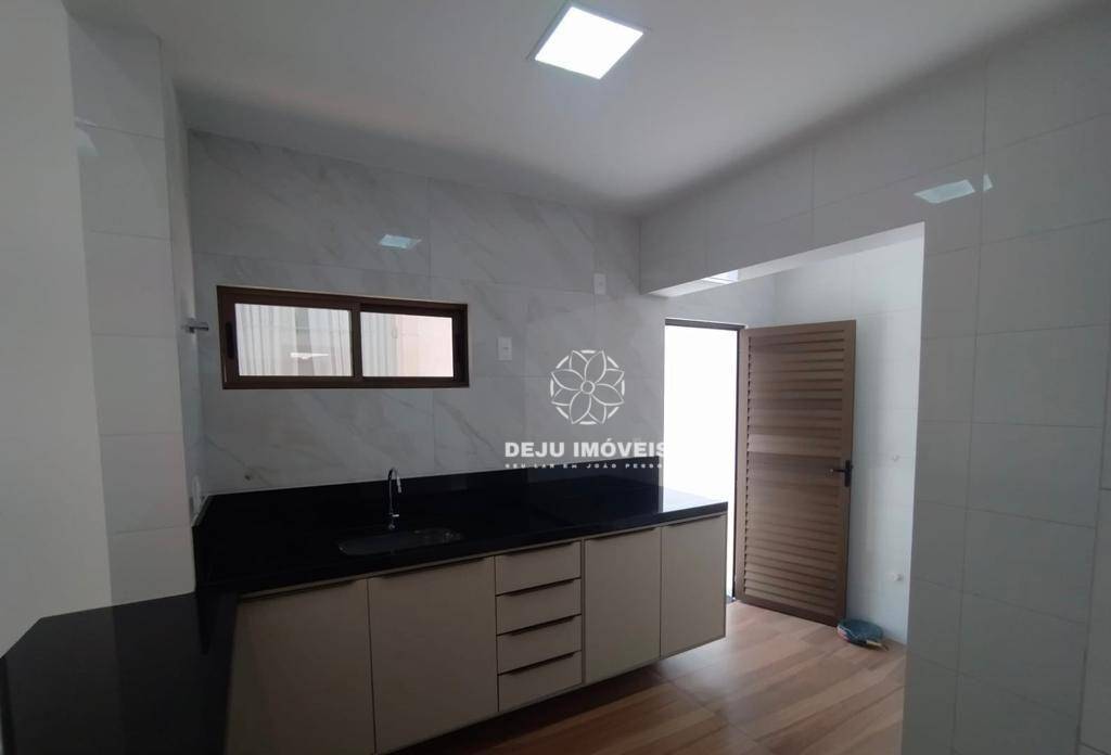 Casa à venda com 3 quartos, 100m² - Foto 7