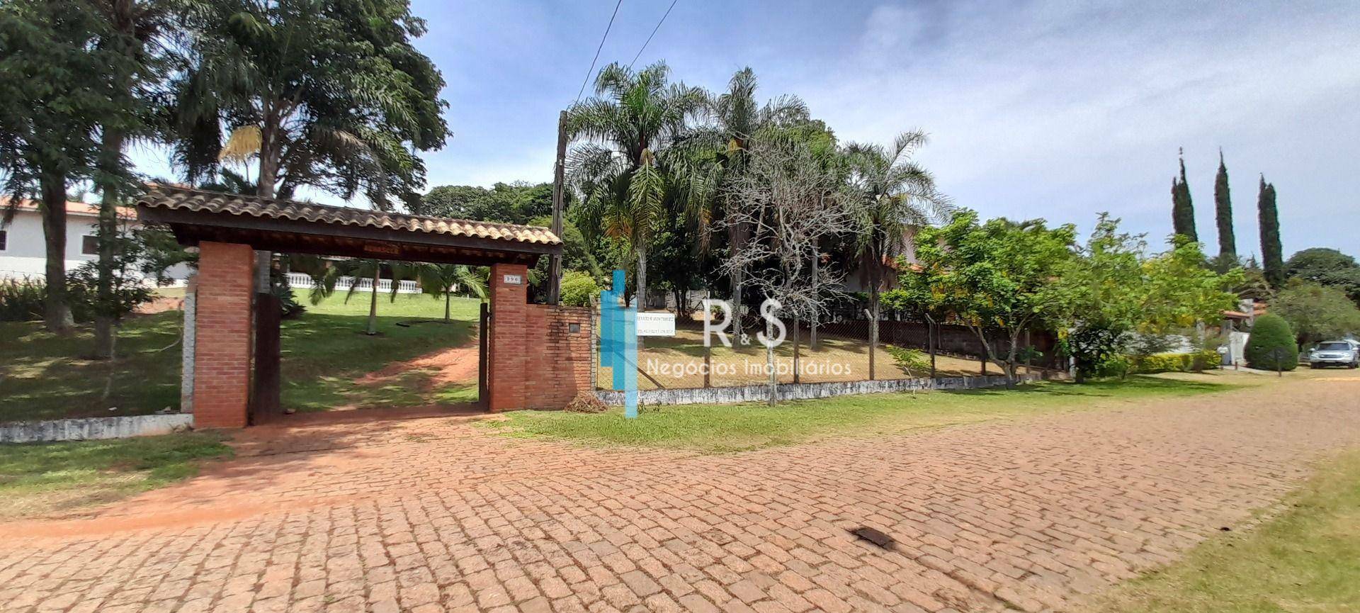 Chácara à venda com 4 quartos, 350m² - Foto 2