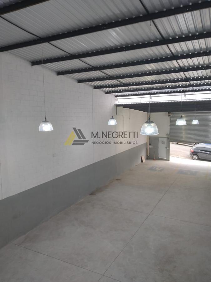 Depósito-Galpão-Armazém para alugar, 160m² - Foto 1