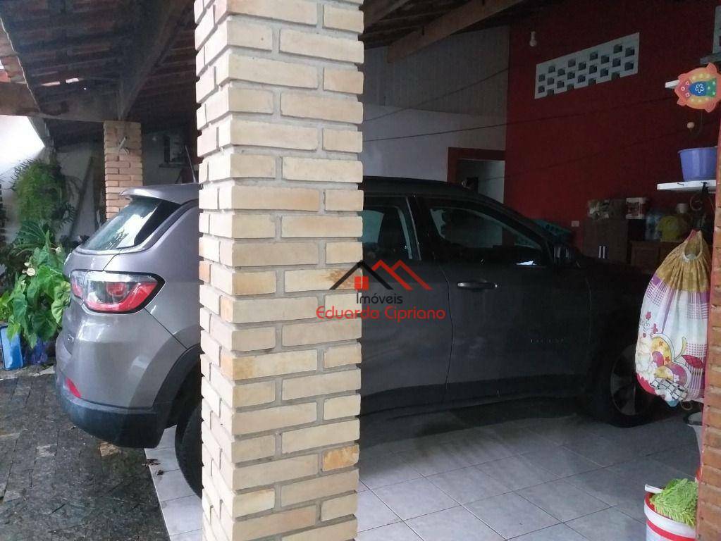 Casa à venda com 2 quartos, 200m² - Foto 12