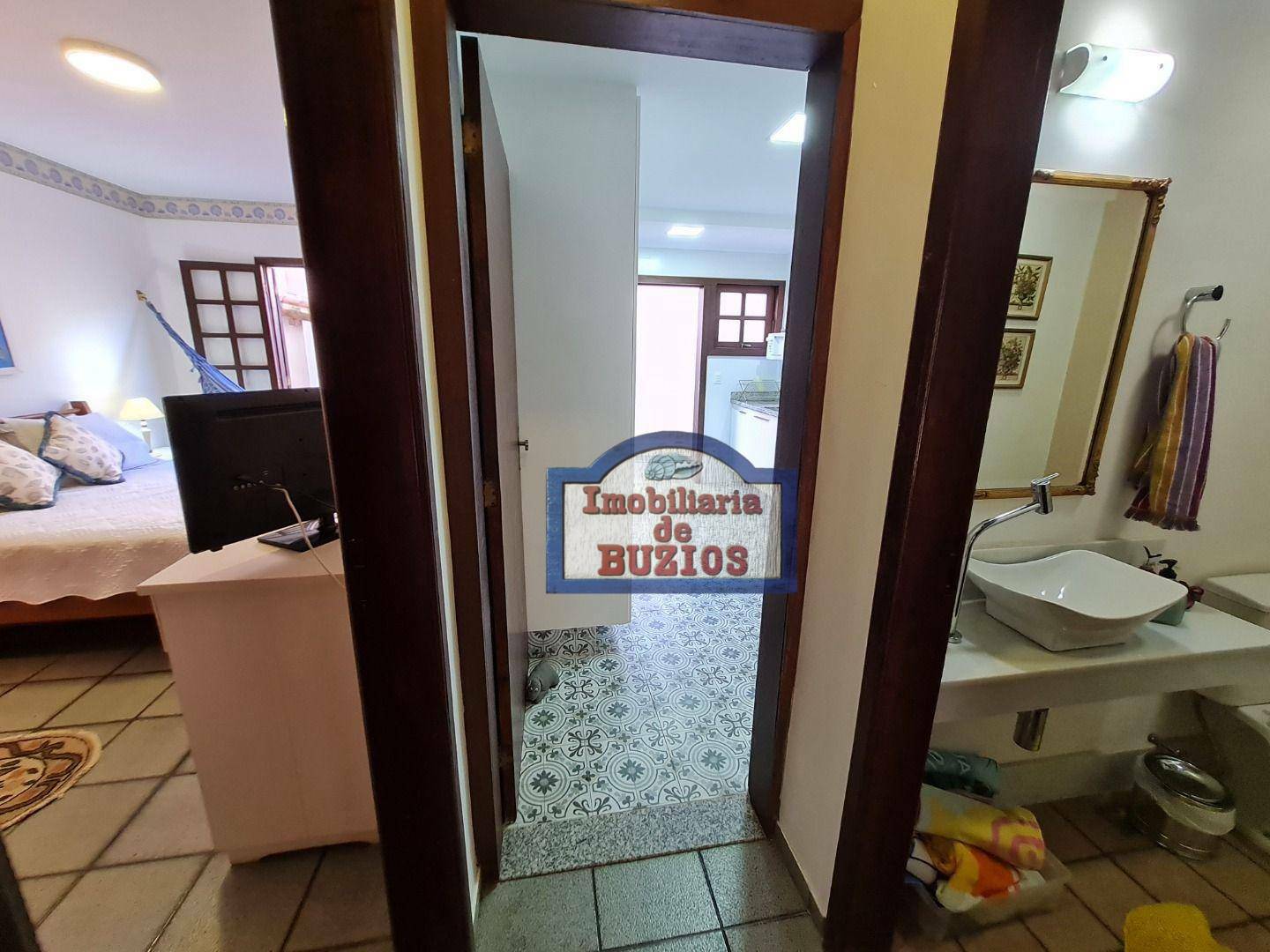 Casa de Condomínio para alugar com 4 quartos, 150m² - Foto 16