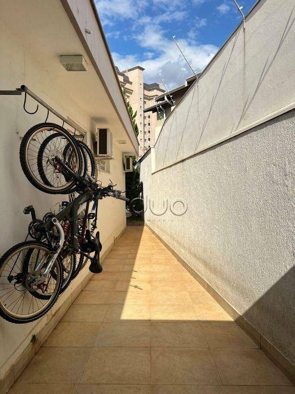 Casa à venda com 3 quartos, 337m² - Foto 36