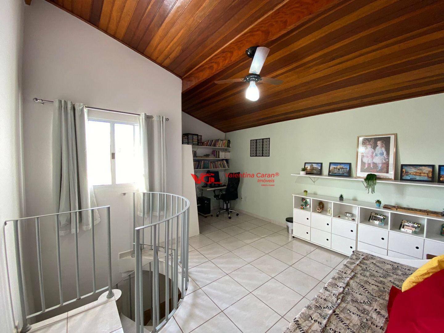 Casa à venda com 3 quartos, 155m² - Foto 5