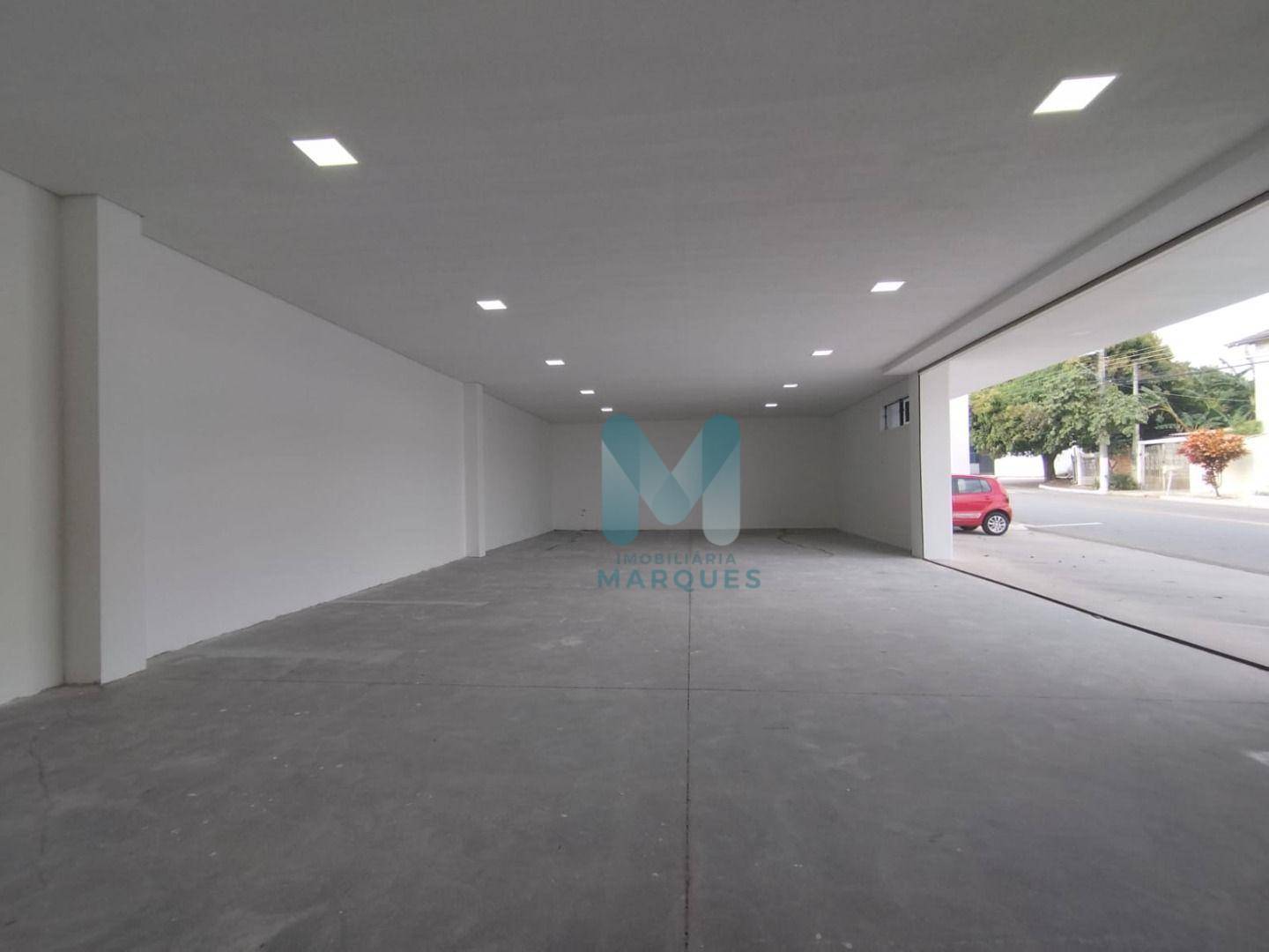 Loja-Salão, 200 m² - Foto 1