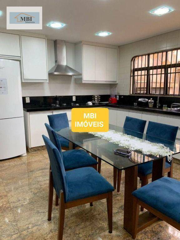 Sobrado à venda com 4 quartos, 293m² - Foto 27