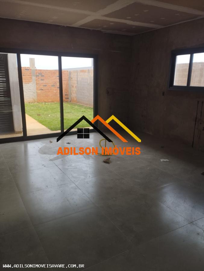 Casa à venda com 3 quartos, 300m² - Foto 23